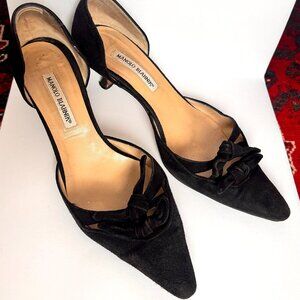 Manolo Blahnik Black Suede Bow Pumps | EU 40.5 / US 10.5